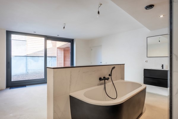 Medium property photo - Heistraat 44, 6142 AL Einighausen